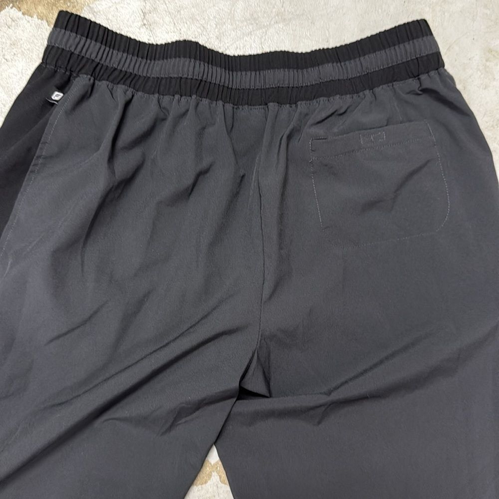 Men's Black Jogger Pants Fabletics Windsor Jogger… - image 4